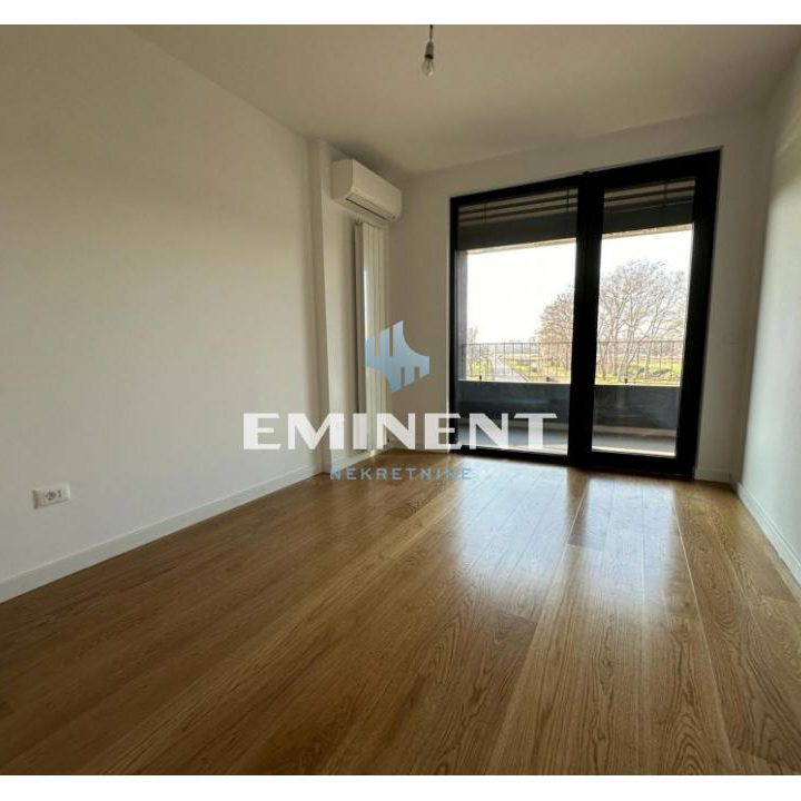 Lokal Izdavanje Beograd Dorćol 123 m2