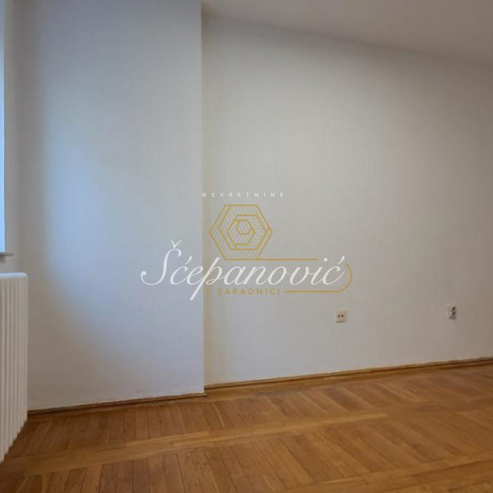 Stan Prodaja Novi Sad  96 m2