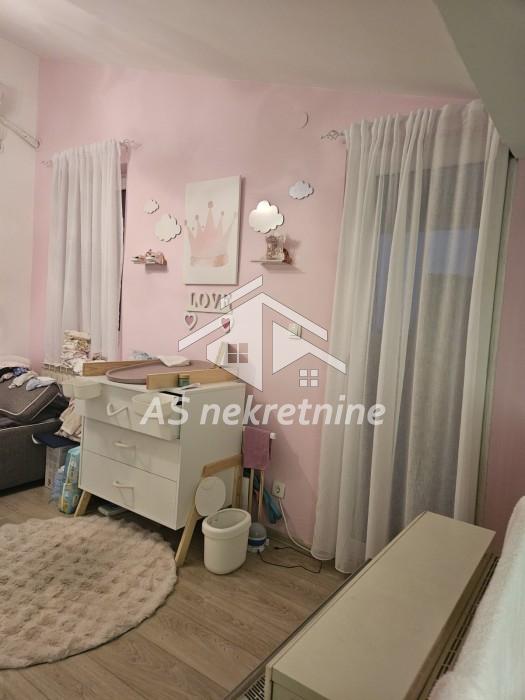 Trosoban stan za izdavanje, Bogoslovija, Beograd, 80m², 900 €/mes
