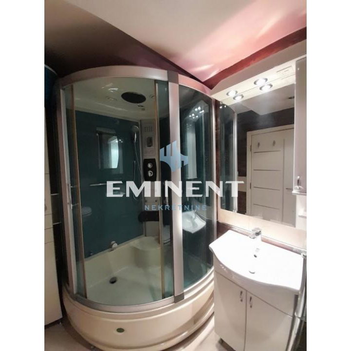 Dvosoban stan za izdavanje, Južni Bulevar, Beograd, 66m², 850 €/mes