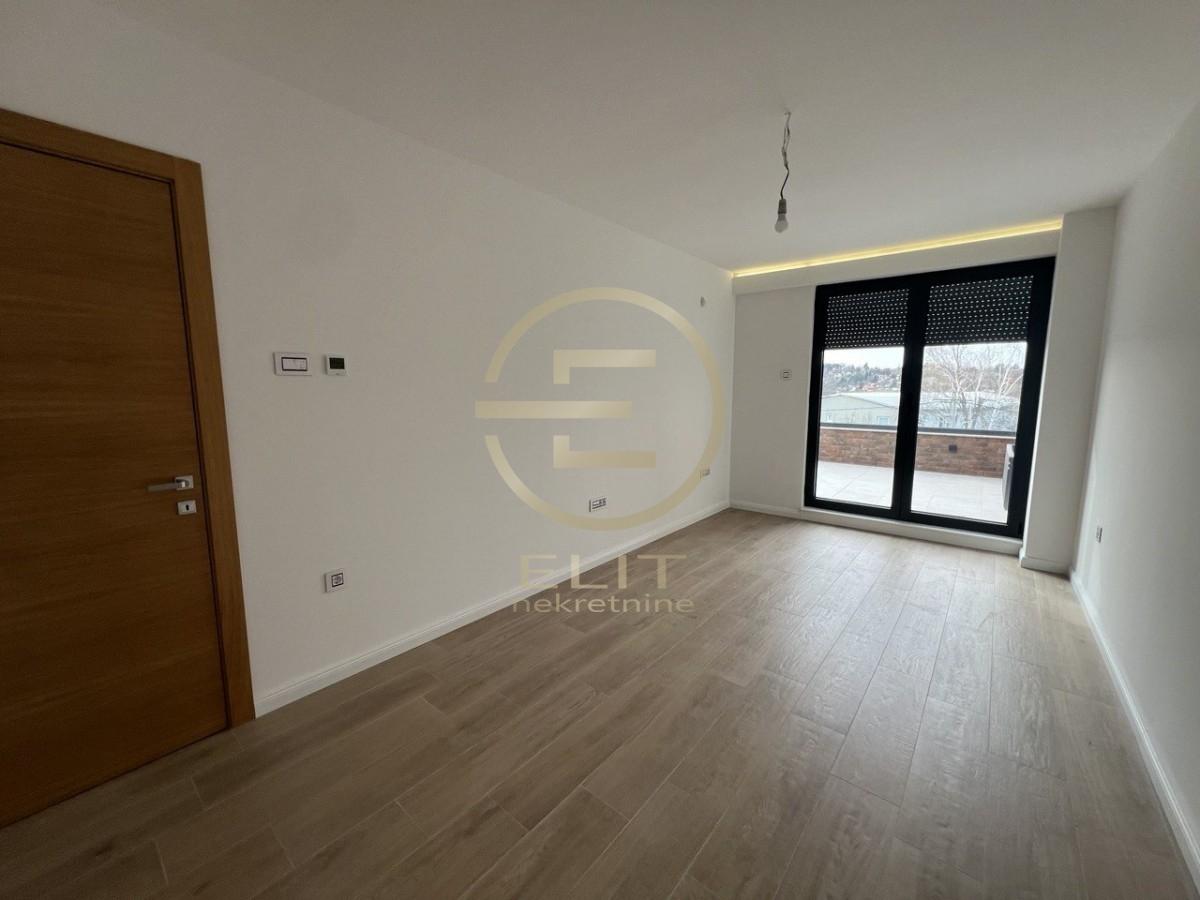 prodaja-nekretnina-tckB8wlZVx Lokal za izdavanje, Popovica, Novi Sad, 181m², 1.500 €/mes