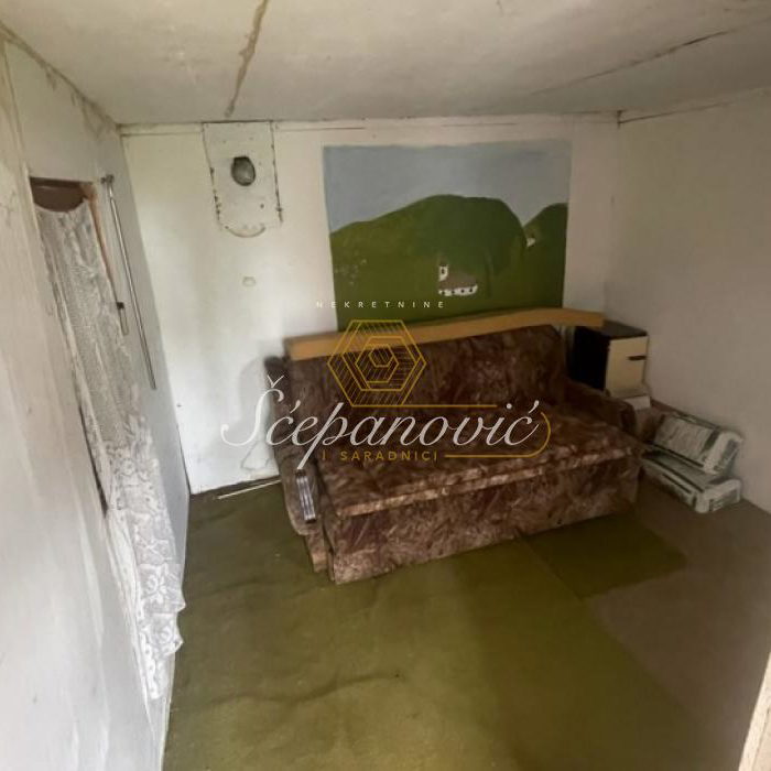 Kuća Prodaja Irig  140 m2
