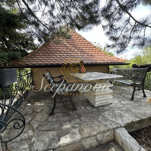 Kuća na prodaju, Centar, Irig, 287m², 735.000 €
