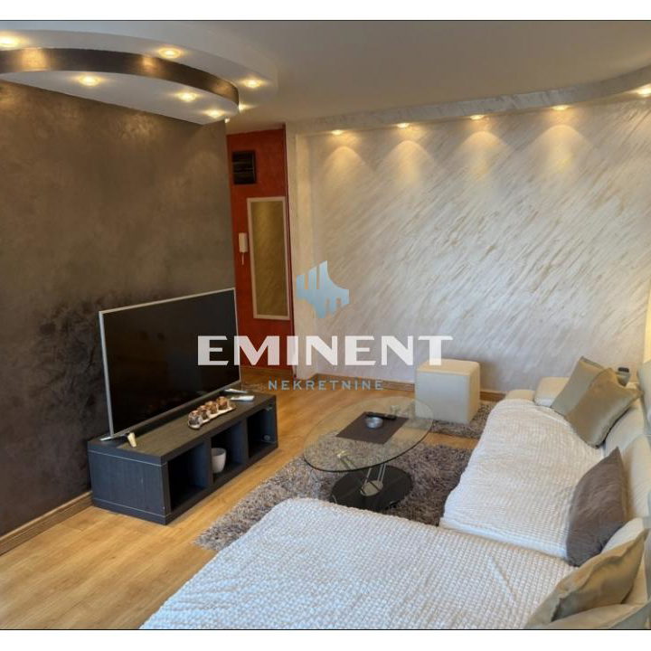Stan Izdavanje Beograd Blok 22 80 m2
