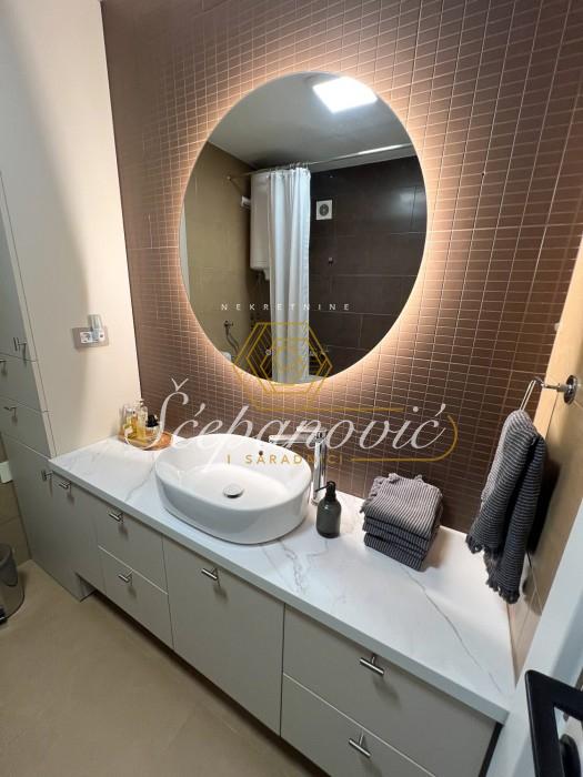 prodaja-stanova-2SBTDCSDaj Četvorosoban stan na prodaju, Cara Dušana, Novi Sad, 102m², 309.000 €