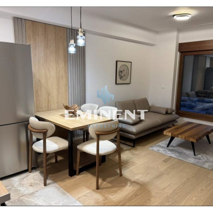 Stan Izdavanje Beograd Blok 65 33 m2