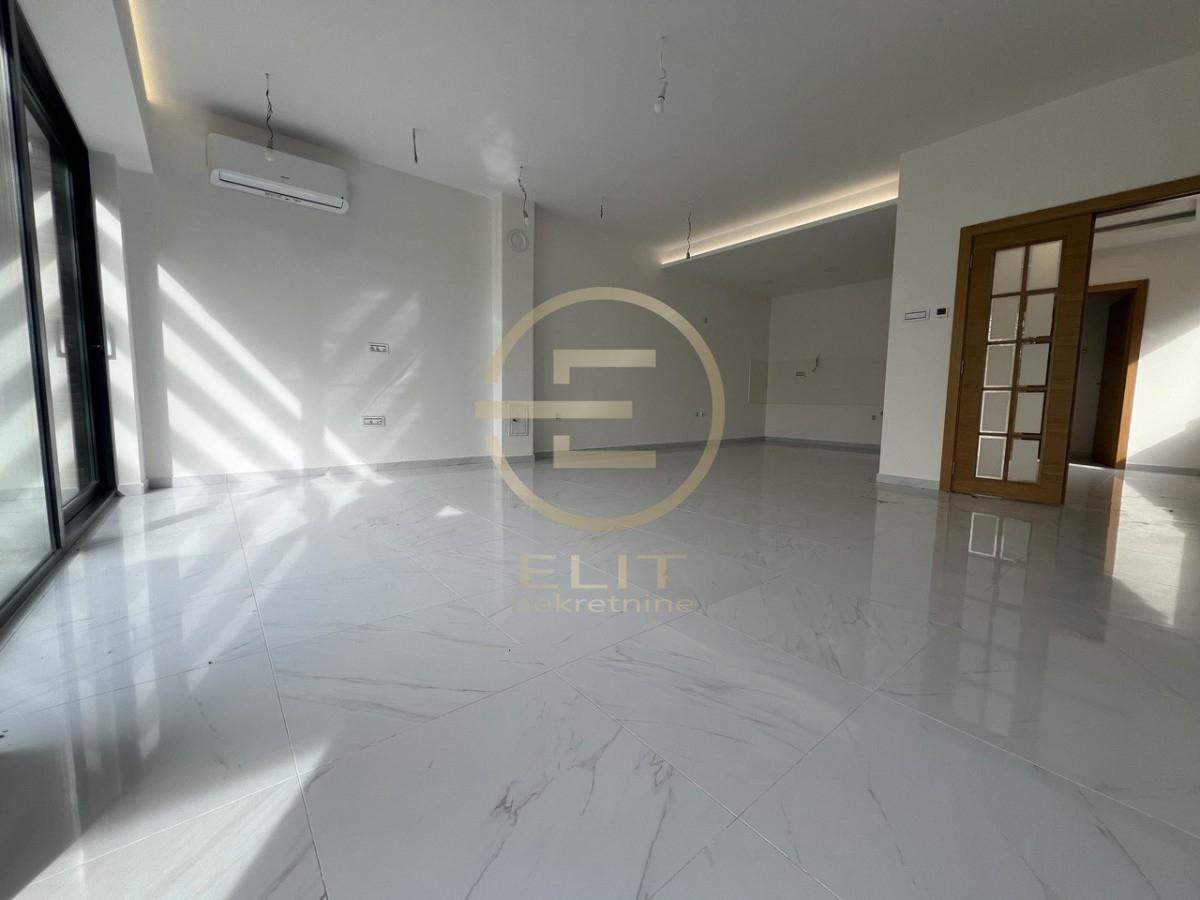 Lokal Izdavanje Novi Sad Lokal Izdavanje Novi Sad Popovica 181 m2