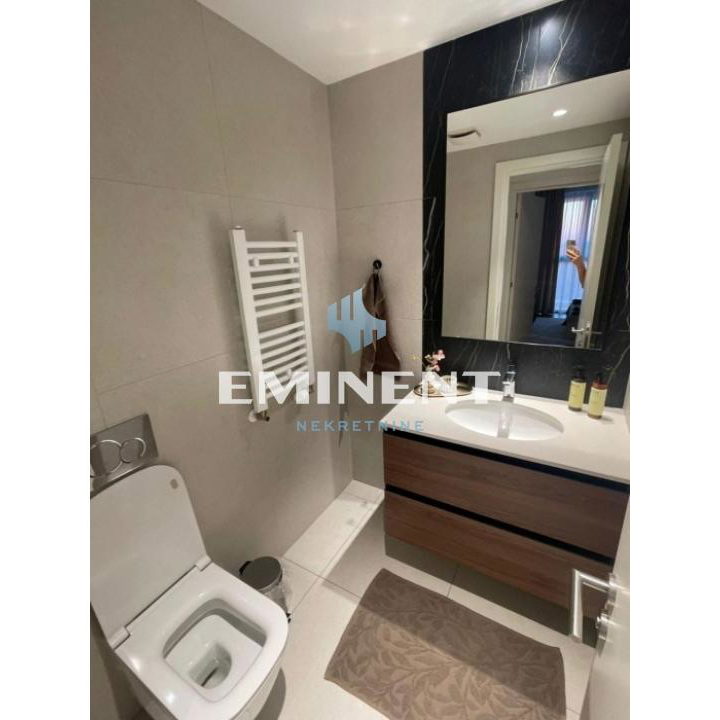 Četvorosoban stan na prodaju, Beograd na Vodi, Beograd, 140m², 1.250.000 €