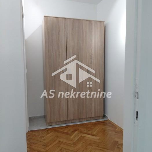 Stan Izdavanje Beograd Blok 11c - Stari Merkator 64 m2