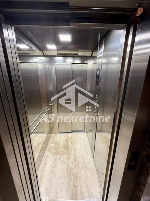 Četvorosoban stan za izdavanje, Senjak, Beograd, 157m², 2.200 €/mes