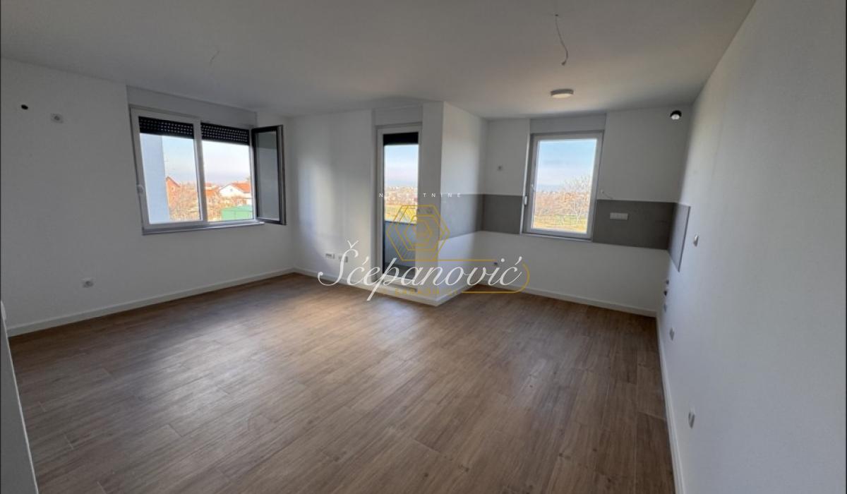 Četvorosoban stan na prodaju, Petrovaradin, Novi Sad, 72m², 158.000 €