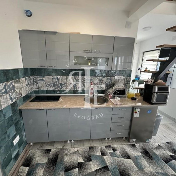 Kuća na prodaju, Nemenikuće, Beograd, 102m², 242.000 €