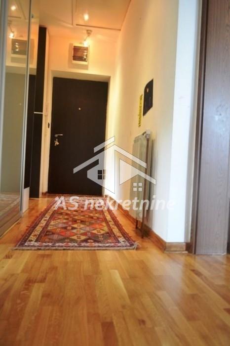 Dvosoban stan za izdavanje, Kalenić Pijaca, Beograd, 50m², 1.000 €/mes