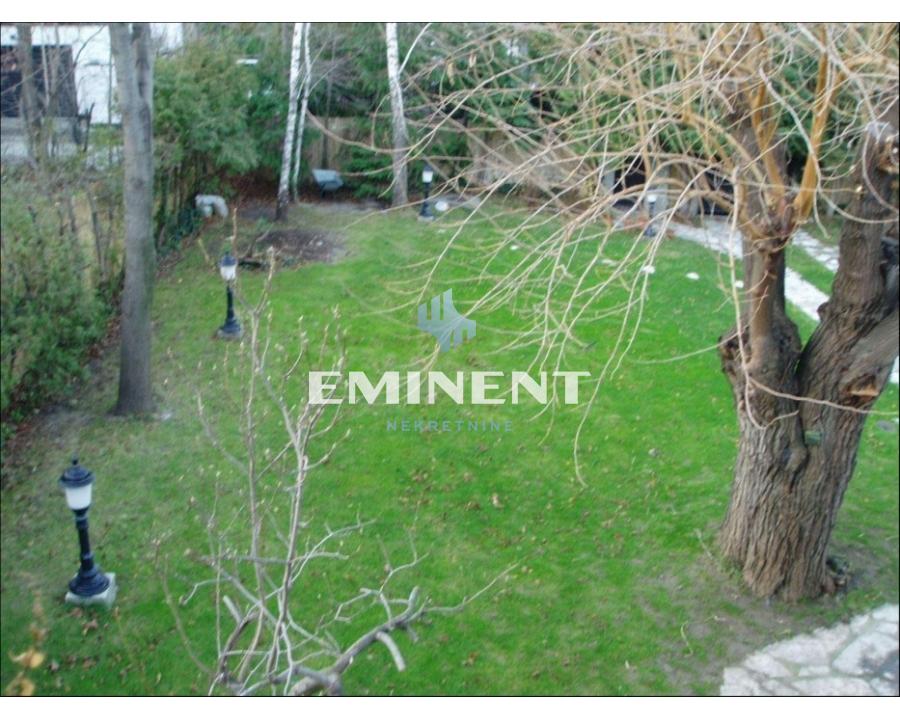 Kuća za izdavanje, Dedinje, Beograd, 150m², 2.500 €/mes