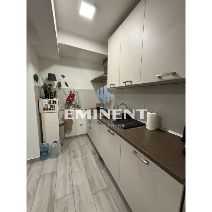 Stan Izdavanje Beograd Gornji Grad 56 m2