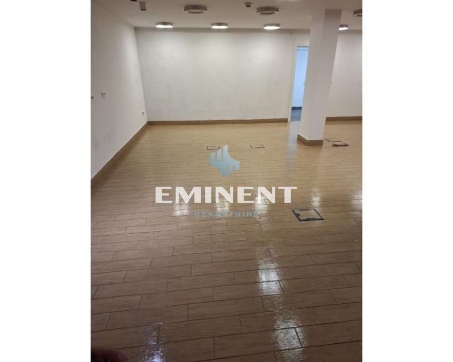 Lokal Izdavanje Pančevo Lokal Izdavanje Pančevo 130 m2