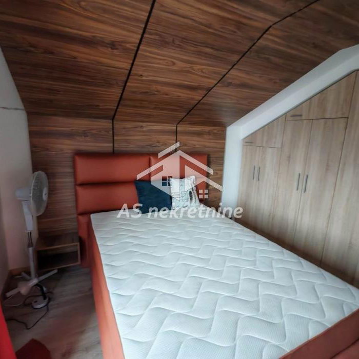 Kuća za izdavanje, Blok 45, Beograd, 185m², 1.500 €/mes