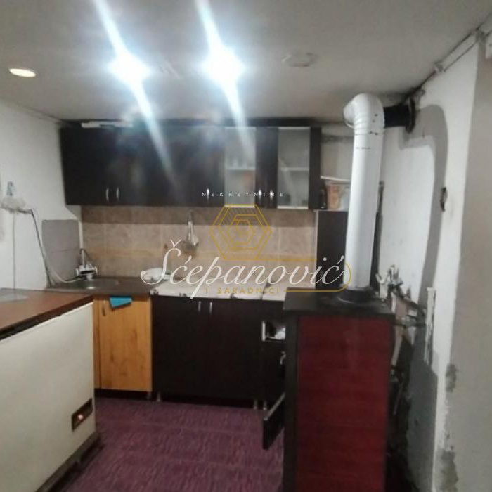 Kuća na prodaju, Feketić, Mali Iđoš, 139m², 38.000 €