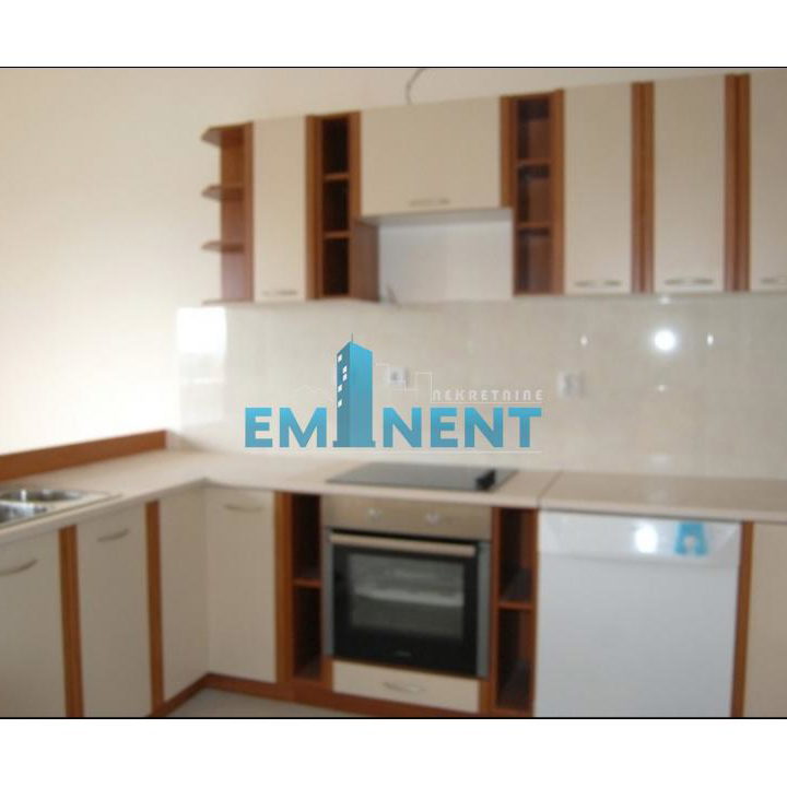 Stan Izdavanje Beograd Dedinje 300 m2