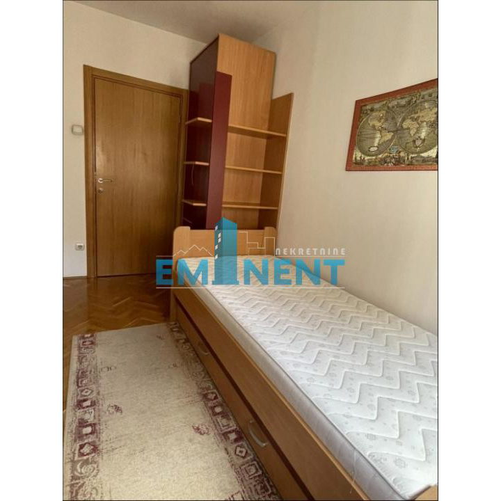 Stan Izdavanje Beograd Tašmajdan 64 m2
