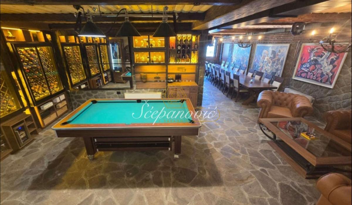 prodaja-stanova-Fd7tGDOP6e Kuća na prodaju, Popovica, Novi Sad, 388m², 1.490.000 €