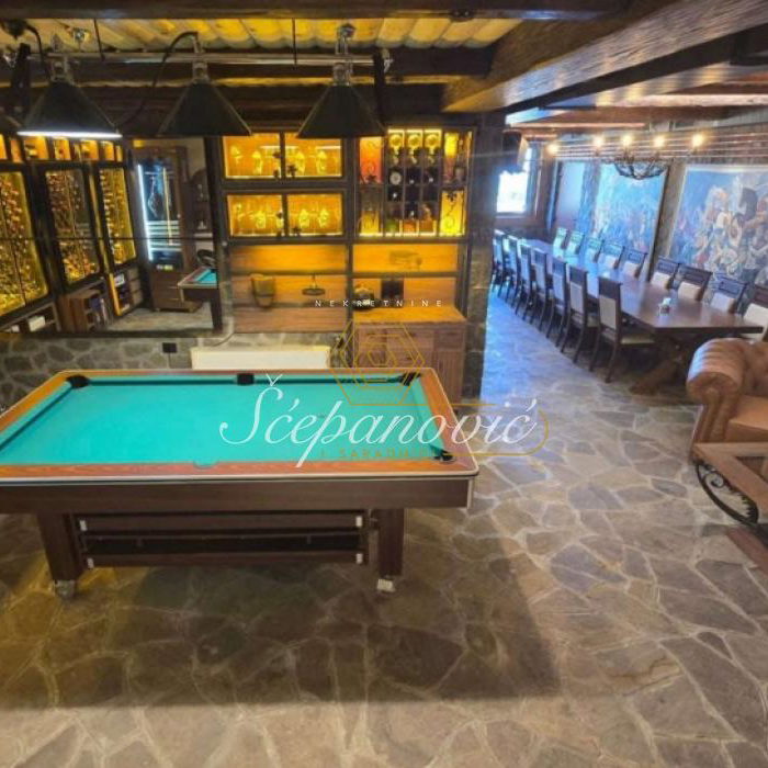 Kuća na prodaju, Popovica, Novi Sad, 388m², 1.490.000 €