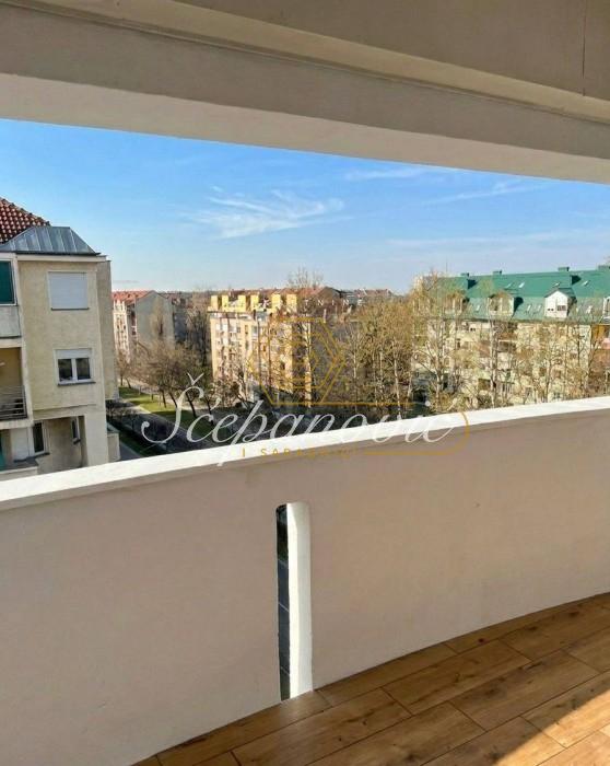 Stan Prodaja Novi Sad  49 m2