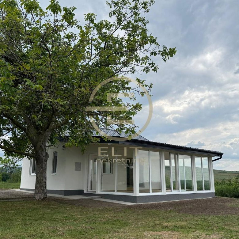 Kuća Prodaja Beočin  68 m2