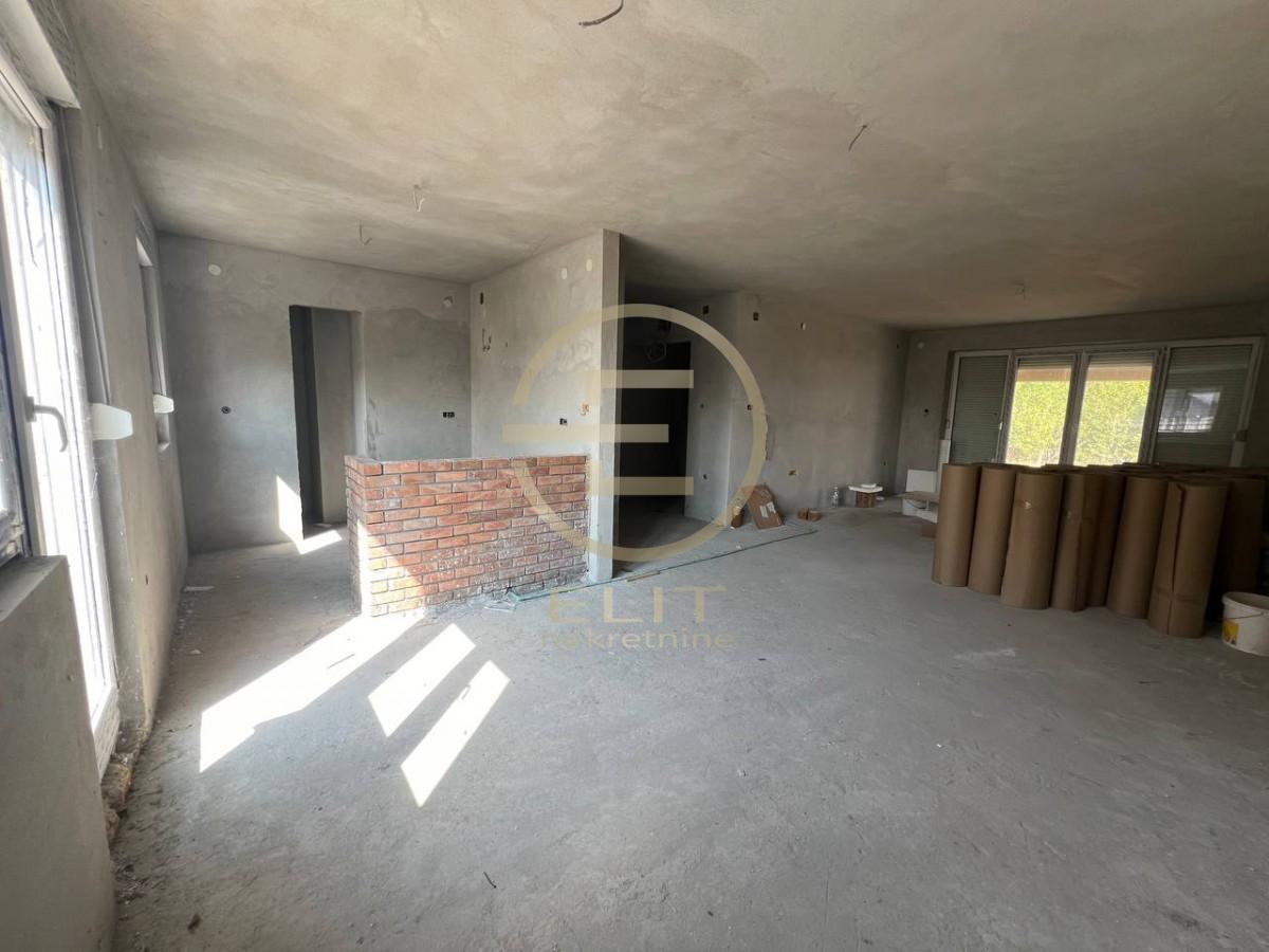 Kuća Prodaja Novi Sad Kuća Prodaja Novi Sad Popovica 163 m2