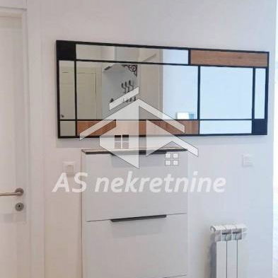 Trosoban stan za izdavanje, Kalenić Pijaca, Beograd, 65m², 1.200 €/mes