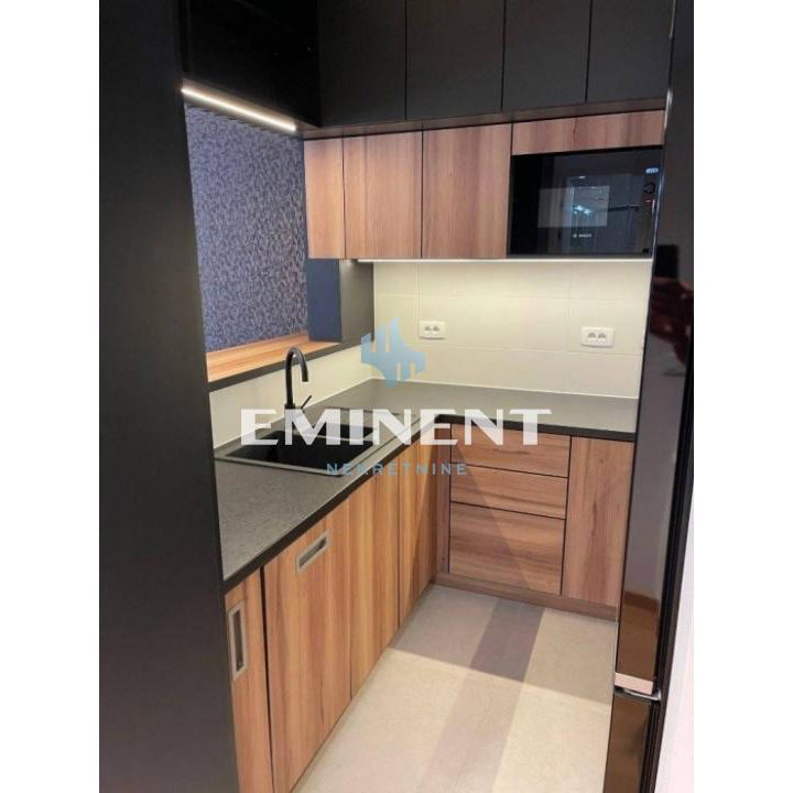 Stan Izdavanje Beograd Blok 65 45 m2