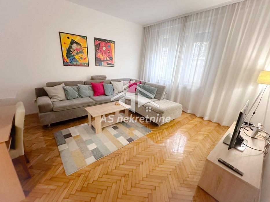 Stan Izdavanje Beograd Stan Izdavanje Beograd Kalenić Pijaca 67 m2