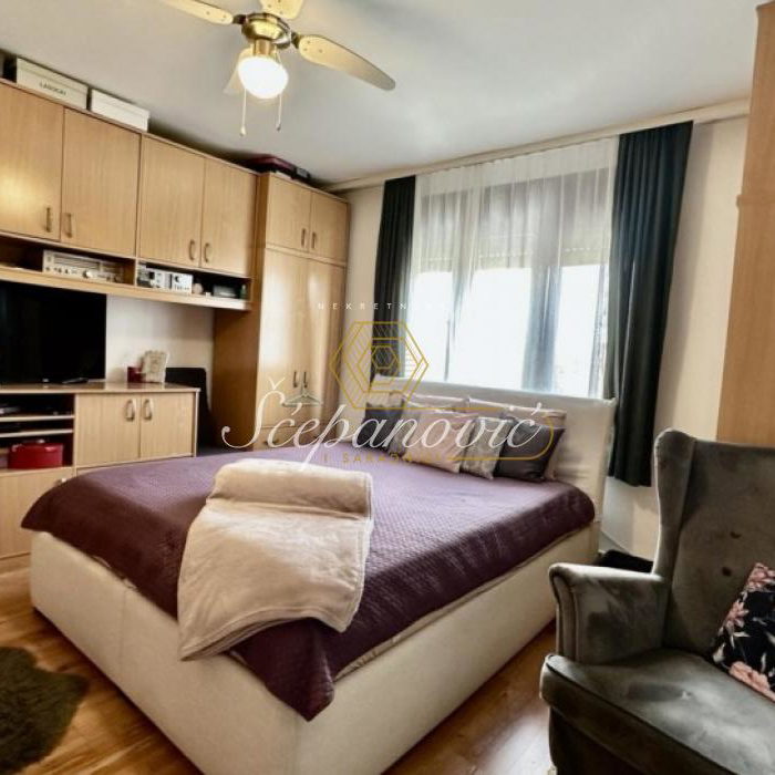 Četvorosoban stan na prodaju, Južni Telep, Novi Sad, 150m², 170.000 €