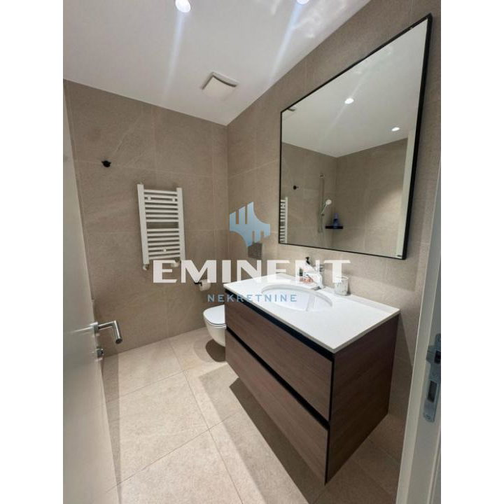 Četvorosoban stan na prodaju, Beograd na Vodi, Beograd, 140m², 1.250.000 €