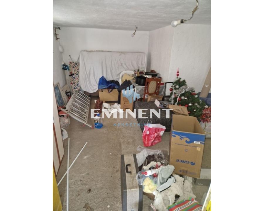 Kuća na prodaju, Altina, Beograd, 219m², 350.000 €