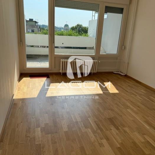 Četvorosoban stan na prodaju, Voždovačka Crkva, Beograd, 134m², 422.000 €