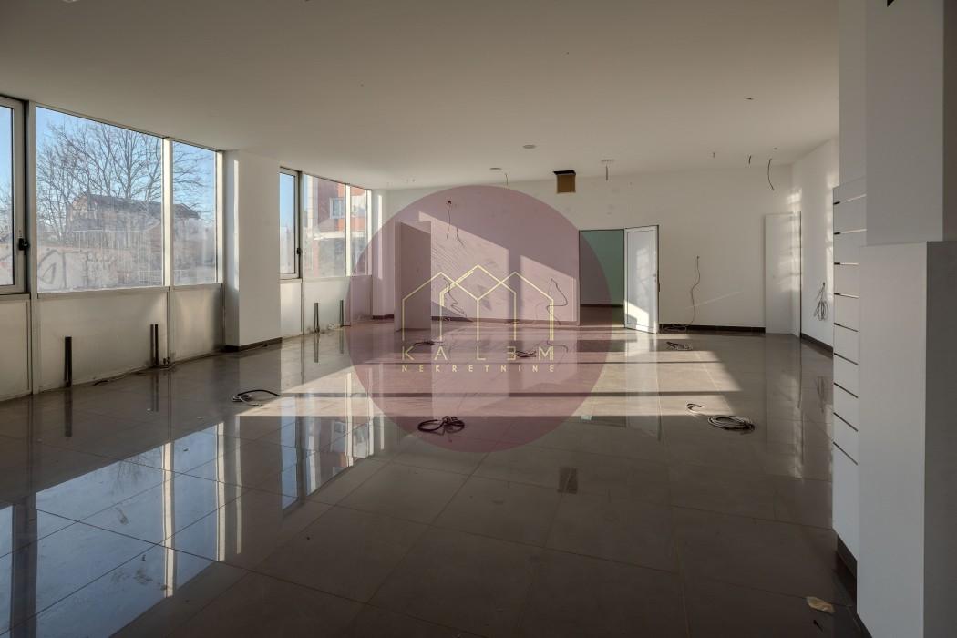 Lokal Izdavanje Beograd Konjarnik (voždovački Deo) 1195 m2