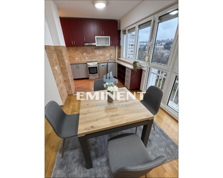 Stan Prodaja Beograd Dedinje 64 m2