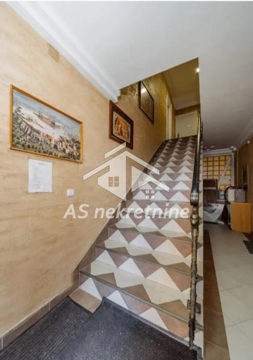 Trosoban stan za izdavanje, Trošarina, Beograd, 61m², 650 €/mes
