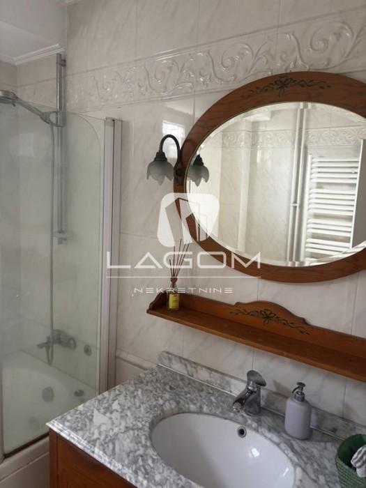 Trosoban stan na prodaju, Vojvode Stepe, Beograd, 93m², 314.000 €