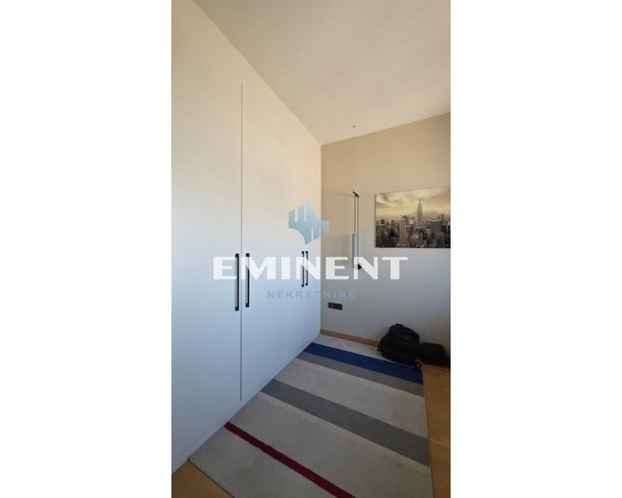 Četvorosoban stan na prodaju, Beograd na Vodi, Beograd, 110m², 550.000 €