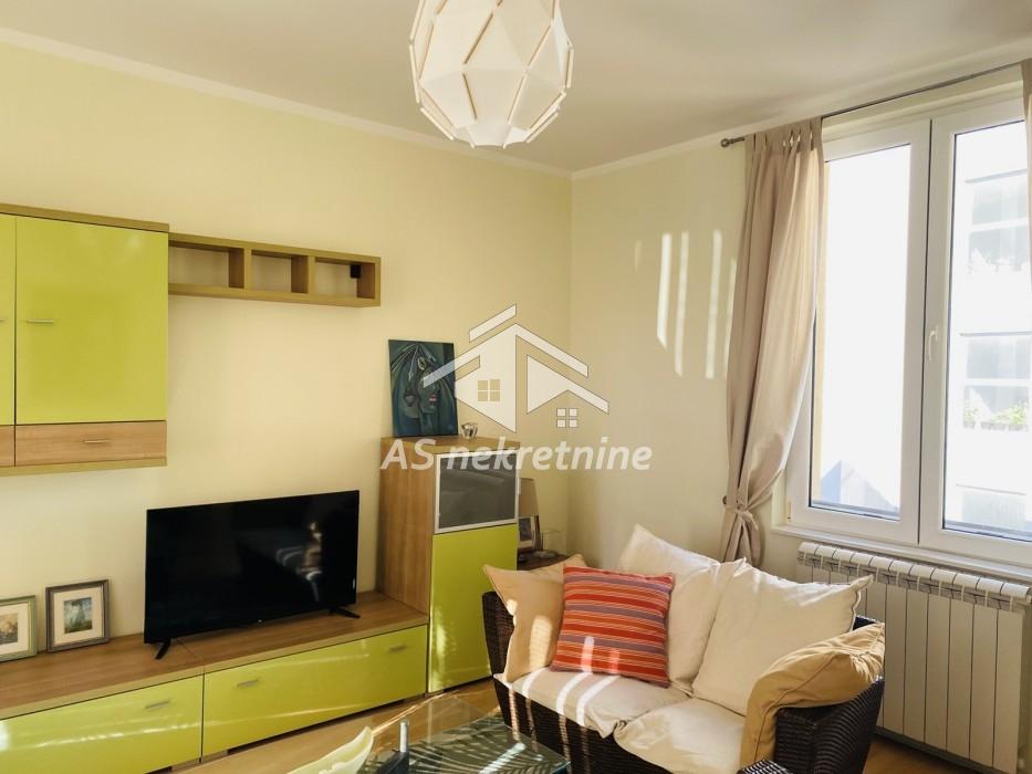 Stan Prodaja Beograd Stan Prodaja Beograd Voždovačka Crkva 60 m2
