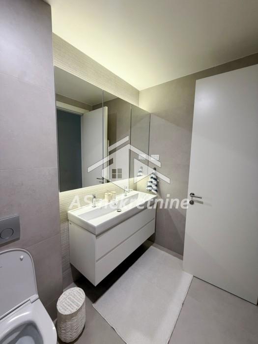 Trosoban stan za izdavanje, Blok 64, Beograd, 78m², 2.000 €/mes