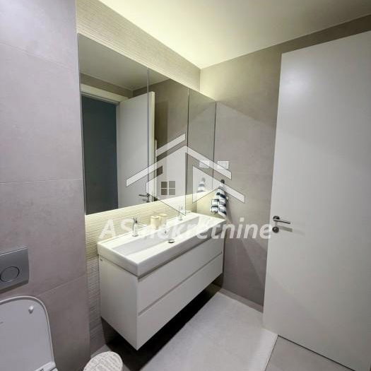 Trosoban stan za izdavanje, Blok 64, Beograd, 78m², 2.000 €/mes