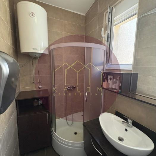 Petosoban stan na prodaju, Đeram Pijaca, Beograd, 118m², 349.000 €