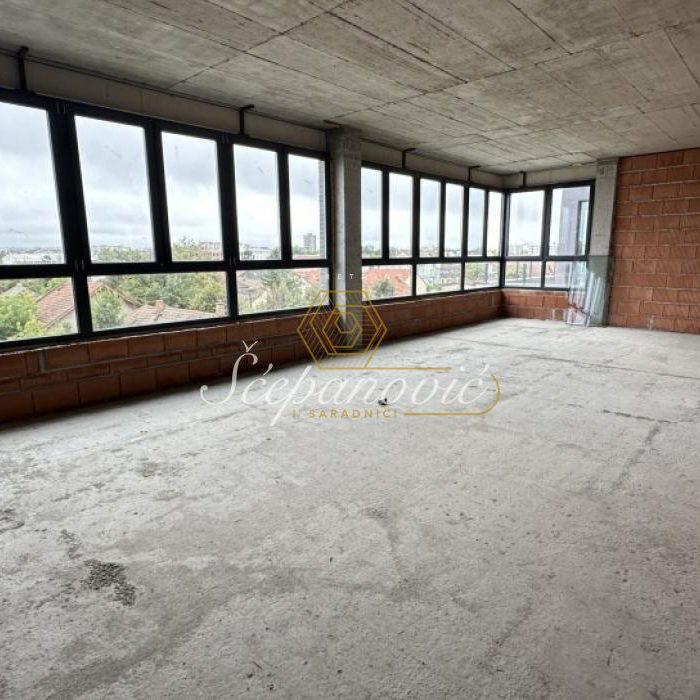 Lokal Prodaja Novi Sad  424 m2