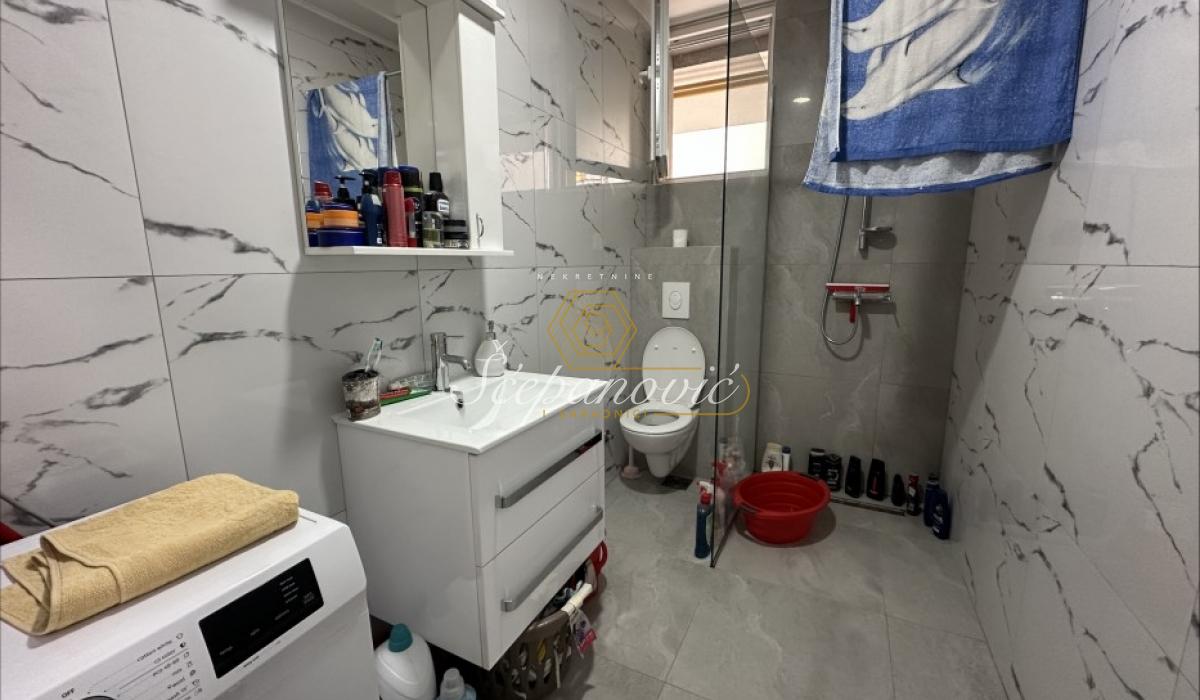 Stan Prodaja Novi Sad  46 m2