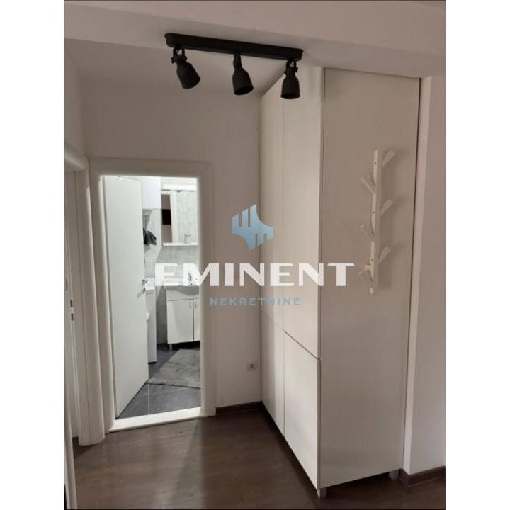 Stan Izdavanje Beograd  44 m2