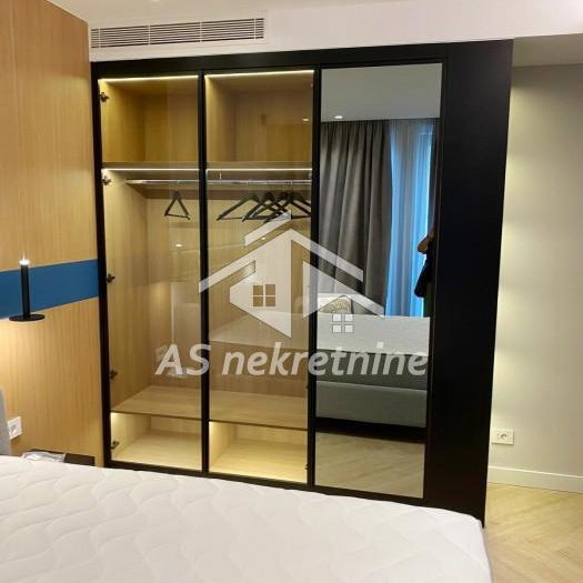 Stan Izdavanje Beograd Neimar 68 m2
