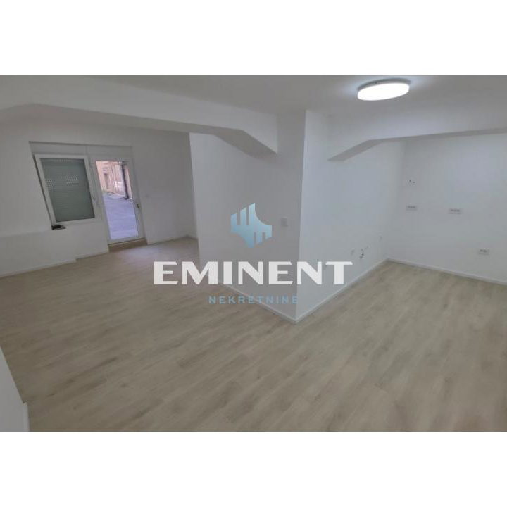 Lokal za izdavanje, Ekonomski Fakultet, Beograd, 86m², 1.200 €/mes